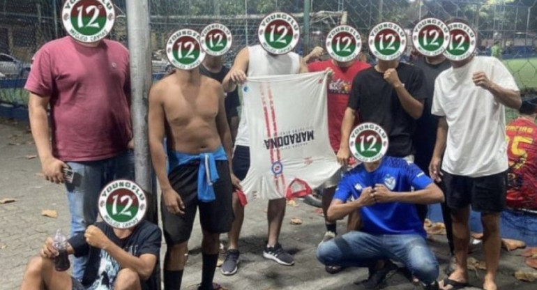 Robo de hinchas de Fluminense a otros de Argentinos Juniors en Brasil. Foto: NA.