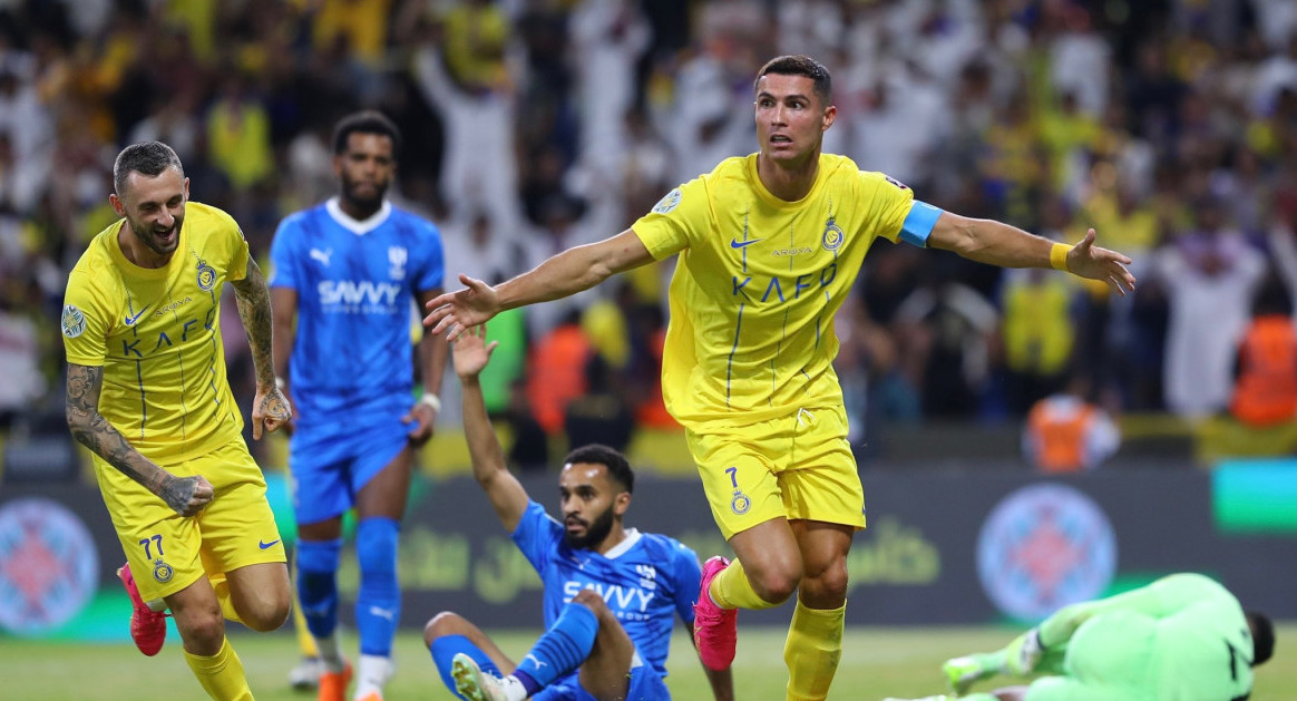 Cristiano Ronaldo consiguió su primer título en Arabia Saudita. Foto: Twitter @AlNassrFC_EN.