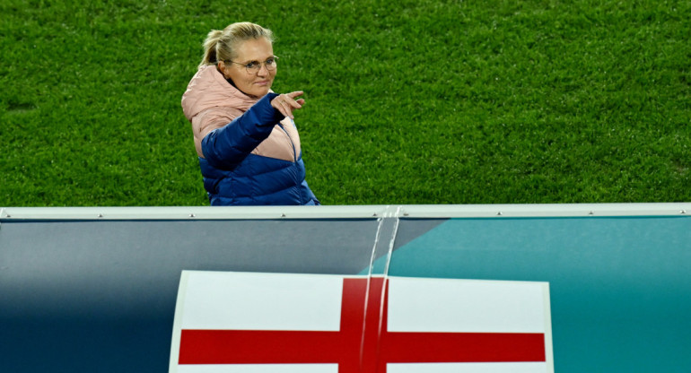 Sarina Wiegman, entrenadora del Seleccionado inglés femenino. Foto: REUTERS.
