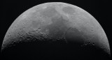 El polo lunar es de suma importancia para los científicos espaciales porque allí aguardan un sinfín de volátiles polares lunares. Foto: Unsplash.