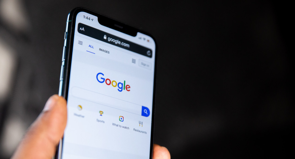 Google recibe denuncias por engañar a los usuarios. Foto: Unsplash