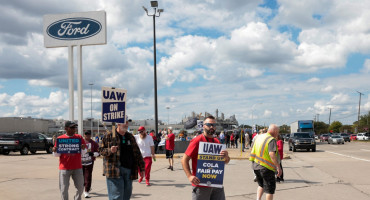La huelga en la planta de Ford de Michigan. Foto: Reuters.
