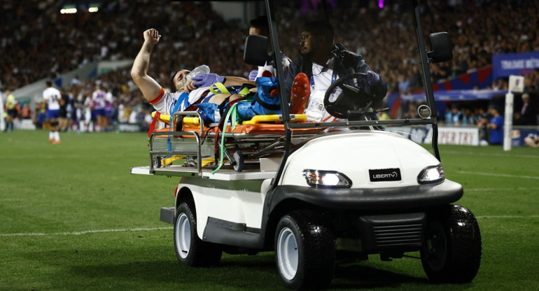 Le Roux Malan, el rugbier de Namibia que sufró una impactante lesión. Foto: Reuters.