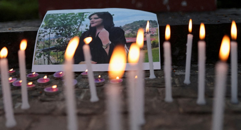 El recuerdo tras la muerte de Mahsa Amini en Irán. Foto: Reuters.