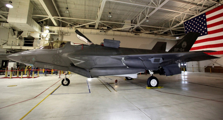 El avión de caza F-35 que buscan las autoridades militares de Estados Unidos. Foto: Reuters.