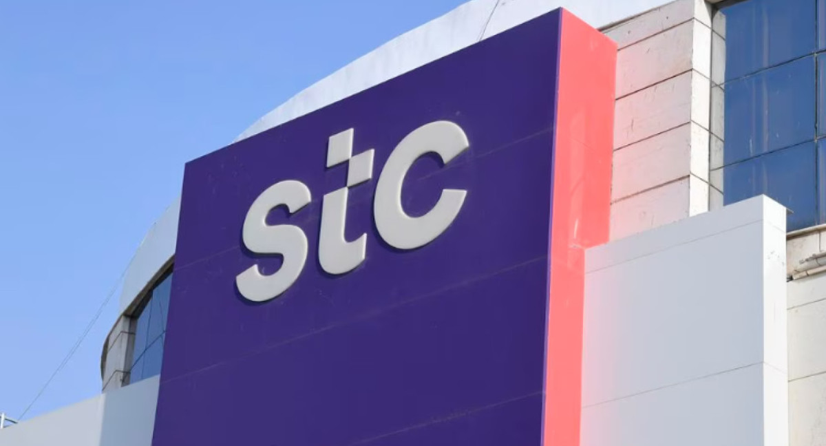Empresa STC en España. Foto: EFE.