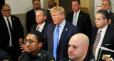 Donald Trump saliendo del Supremo Tribunal de Justicia. Foto: Reuters.