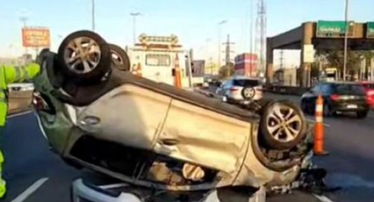 Accidente de tránsito en Panamericana. Foto: NA.