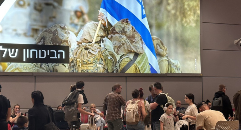 Aerolíneas de todo el mundo cancelan vuelos desde y hacia Israel. Foto: Reuters.