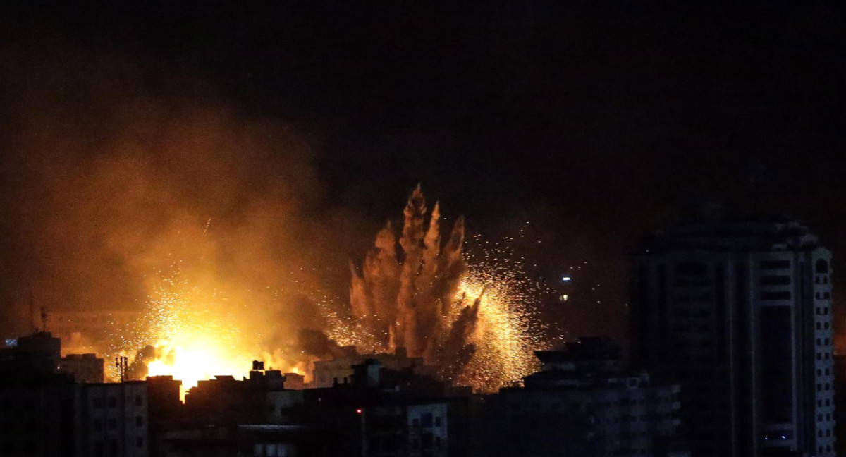 Ataque explosivo de Israel a Gaza. Foto: EFE.