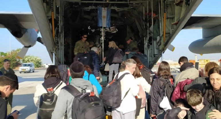Repatriación de argentinos desde Israel. Foto: NA.