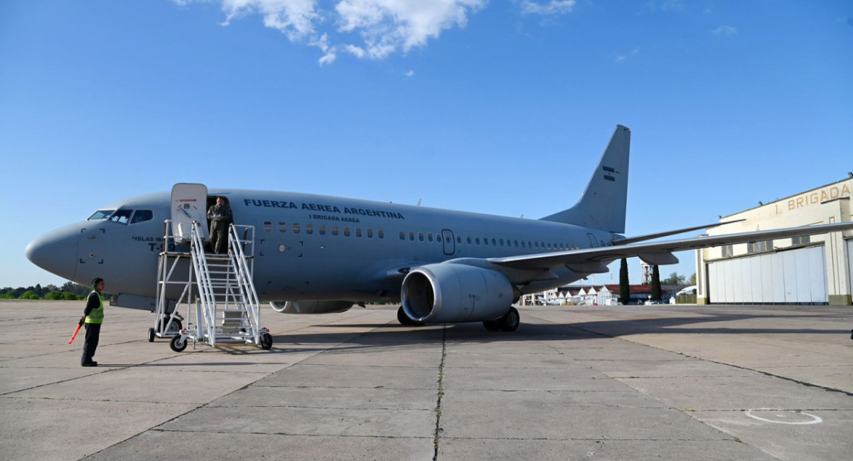 Parte el segundo avión para repatriar argentinos de Israel. Foto: Télam.
