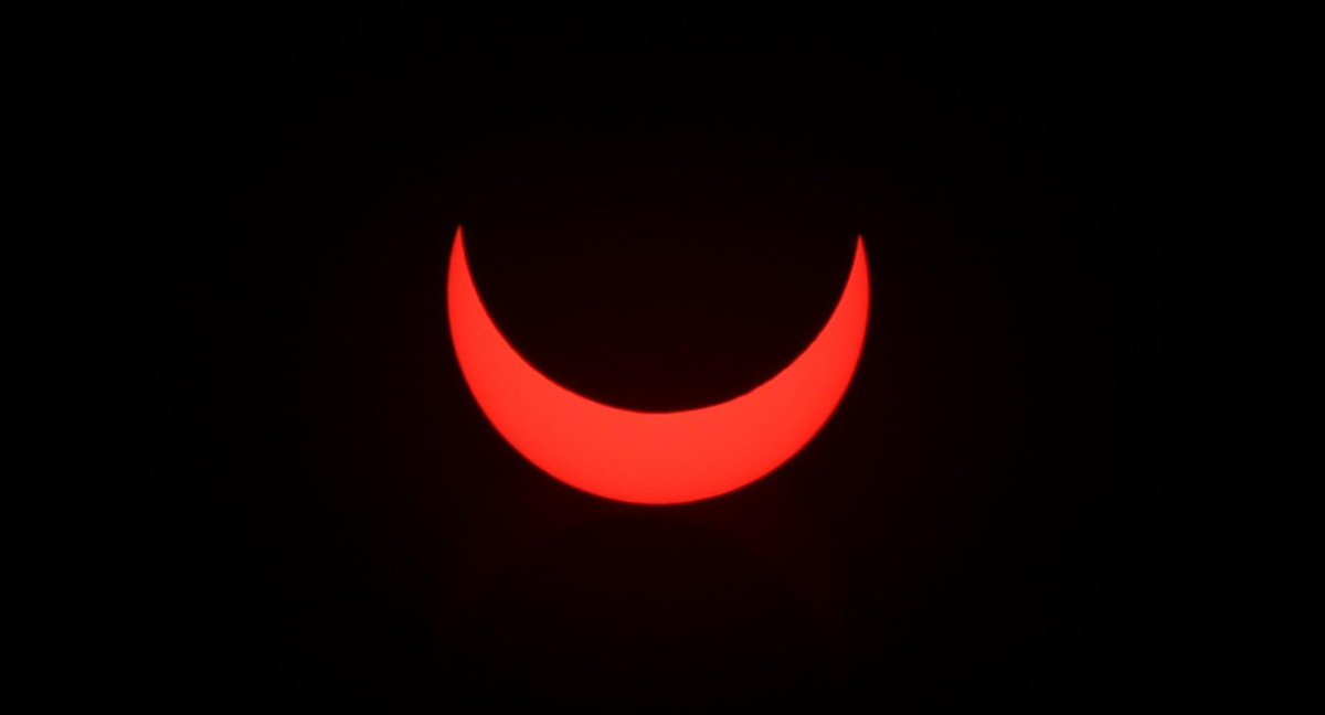 Eclipse solar anular en Honduras. Foto: EFE.