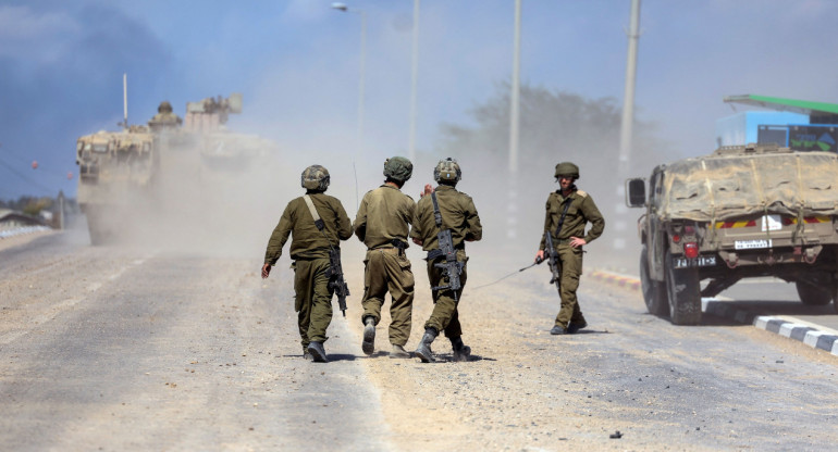 Soldados israelíes en la Franja de Gaza. Foto: NA.