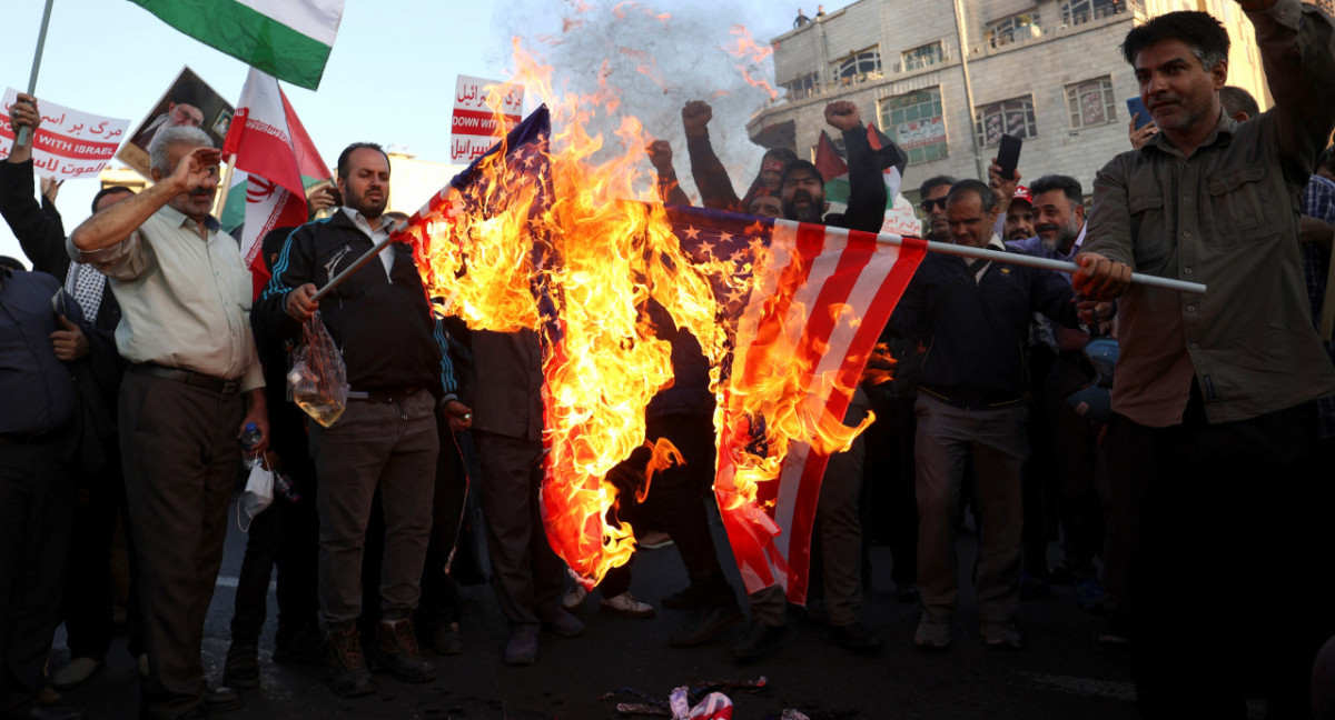 Protestas en Irán contra Israel. Foto: Reuters.