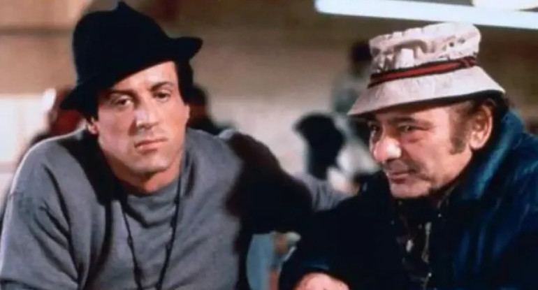 Burt Young en el papel de Paulie en las películas de Rocky Balboa.