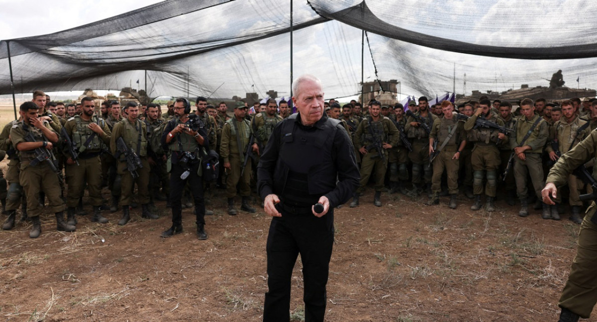 Yoav Gallant aseguró que Hamas inició el conflicto con Israel. Foto: Reuters.