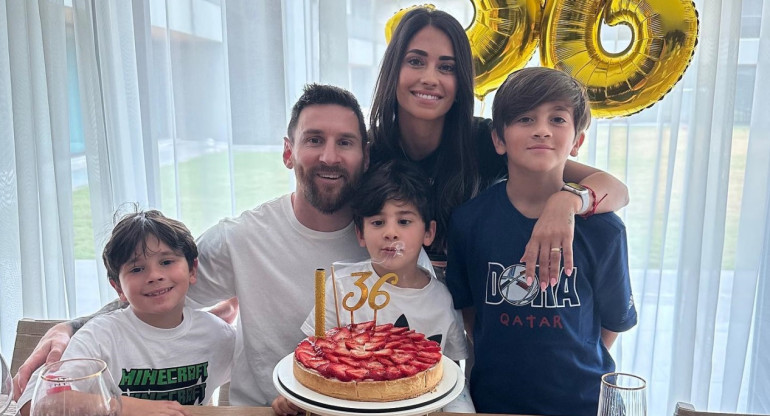 La familia Messi. Foto: Instagram @antonelaroccuzzo.