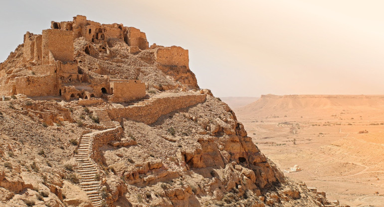 Ruinas en el desierto de Sahara. Foto: Pixabay.