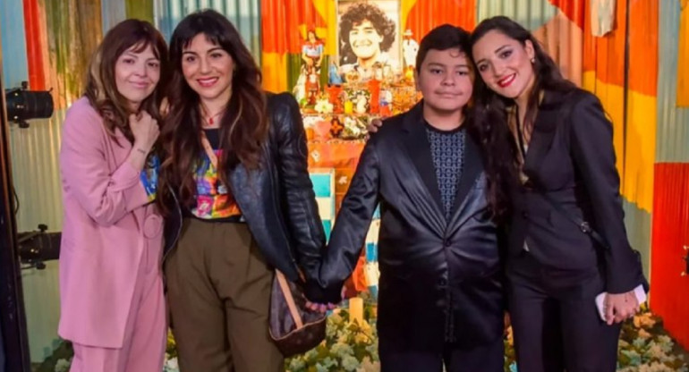 El reencuentro de los hijos de Maradona. Foto: NA.