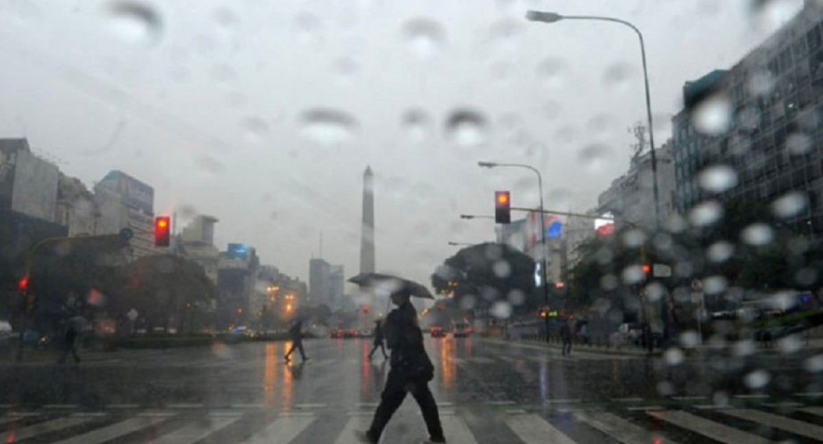 Lluvia en Buenos Aires. Foto: NA.