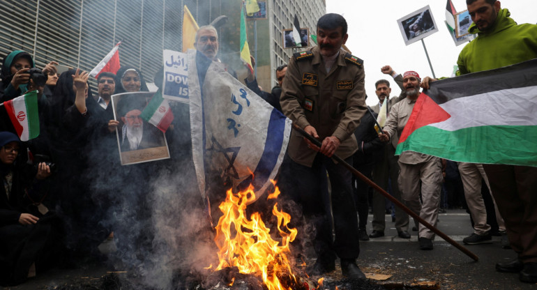 Manifestación anti judía en Irán. Foto: Reuters.