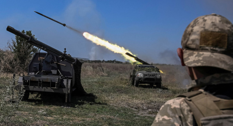 Ataque ucraniano en la guerra. Foto: NA.