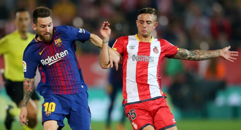Lionel Messi y Pablo Maffeo se enfrentaron en 2017. Foto: Reuters
