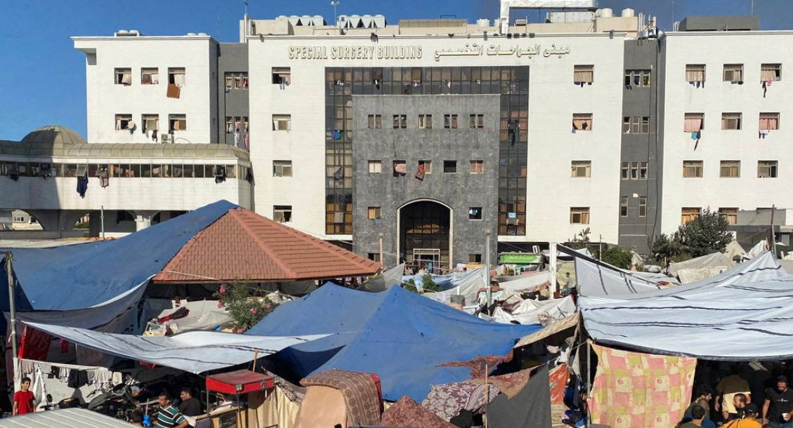 El hospital Al Shifa es el principal de la Franja de Gaza. Foto: Reuters