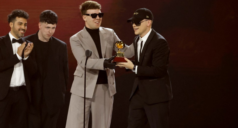 El agradecimiento de Bizarrap en los Latin Grammy. Foto: Reuters.