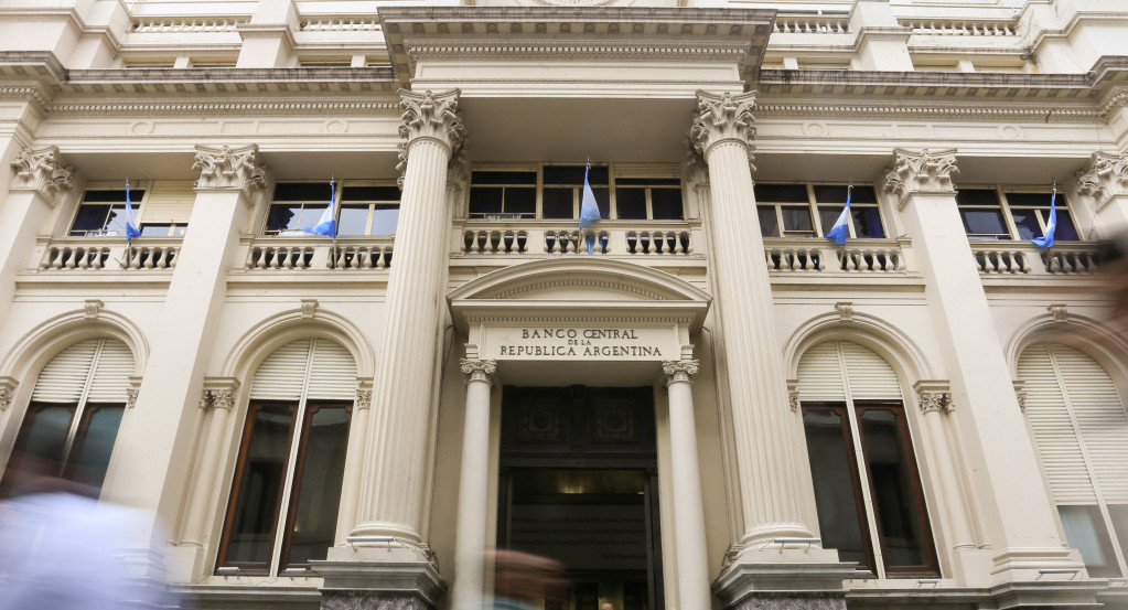 Los bancos de la provincia de Buenos Aires cambian su horario de atención al público. Foto: NA