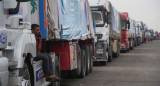 Combustible pasando a Gaza por el paso de Rafah. Foto: EFE.