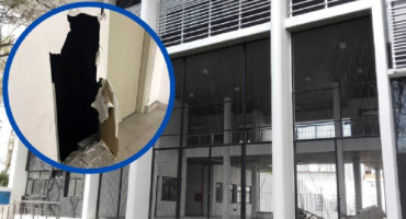 Un estudiante atravesó una pared y cayó por el hueco de un ascensor de una escuela de Paraná. NA
