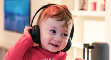 Los efectos positivos de la música en los bebés. Foto: Unsplash.