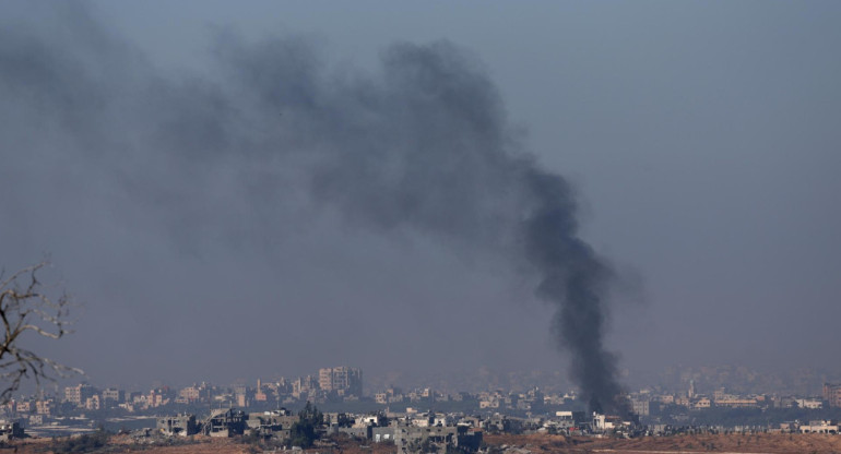 Nuevos bombardeos contra Gaza. Foto: EFE.