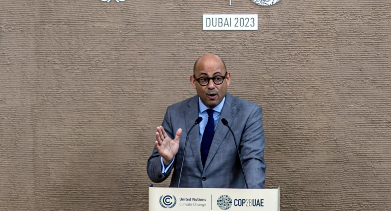 Simon Stiell, secretario ejecutivo de la Convención Marco de la ONU para el Cambio Climático. Foto: EFE.