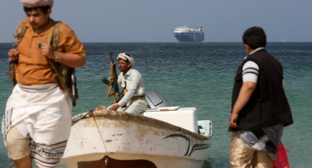 Hutíes del Yemen en el mar Rojo. Foto: Reuters