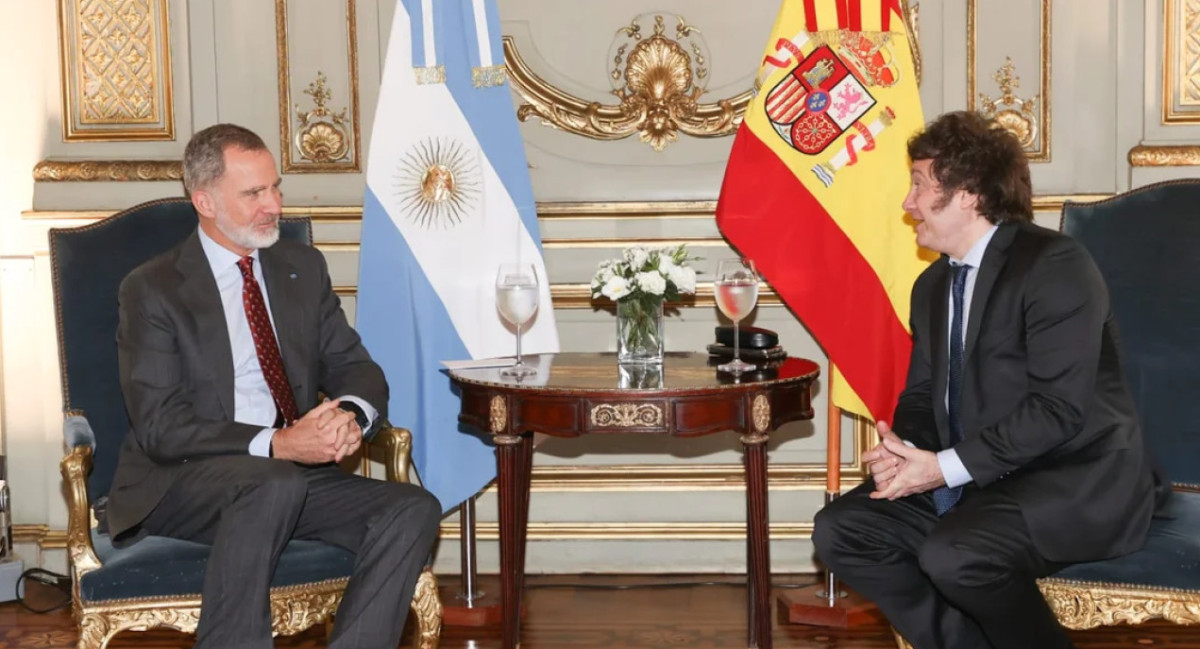 Javier Milei y el rey de España Felipe VI. Foto: NA.