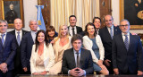 Javier Milei junto a su gabinete. Foto: NA