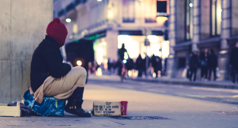 Personas sin hogar en Estados Unidos. Foto: Unsplash.