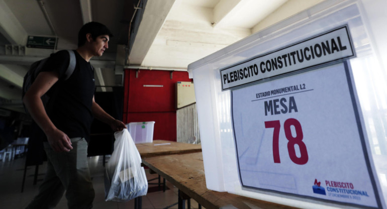 Plebiscito por una nueva Constitución en Chile. Foto: EFE.