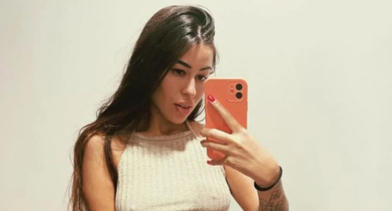 La joven argentina denunció persecución en Abu Dhabi. Foto: Instagram.