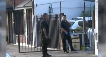 Delincuentes se tirotearon con la Policía en Villa Pueyrredón. NA