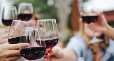 Vino, bebida alcohólica, vid. Foto: Unsplash