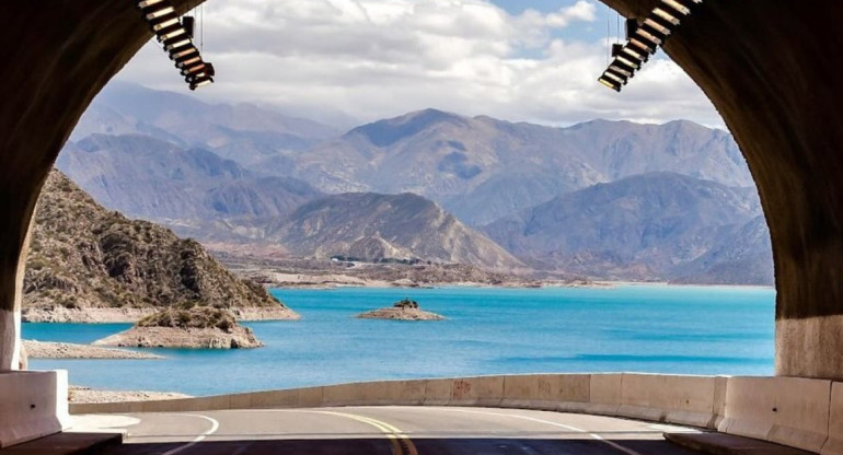 Potrerillos, Mendoza. Foto Instagram @prazeresmendocinos.