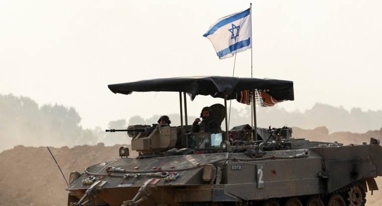 Tanque israelí en la Franja de Gaza; Guerra entre Israel y Hamás. Foto: Reuters