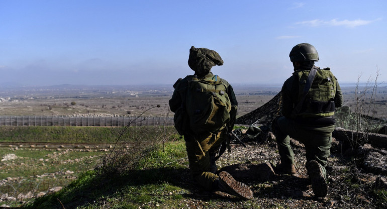Soldados israelíes en la frontera con Siria. Foto: Reuters