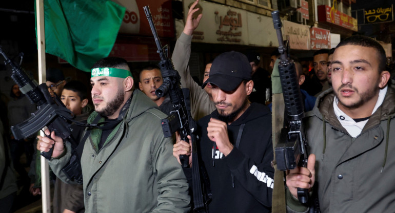 Protesta contra el asesinato del alto funcionario de Hamás Saleh al-Arouri. Foto: Reuters