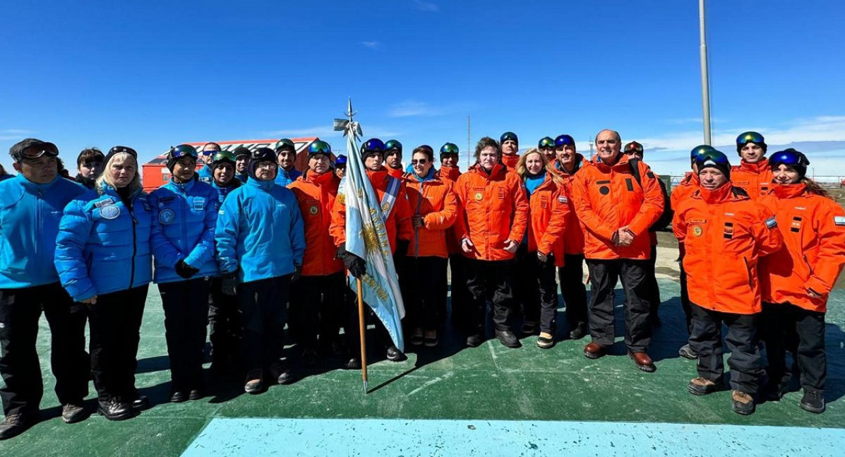 Javier Milei en la Antártida. Foto: EFE