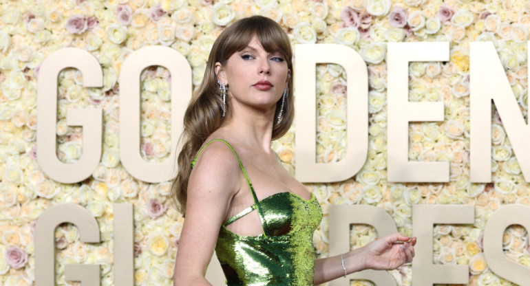 Taylor Swift en los Globos de Oro. Foto: Reuters.